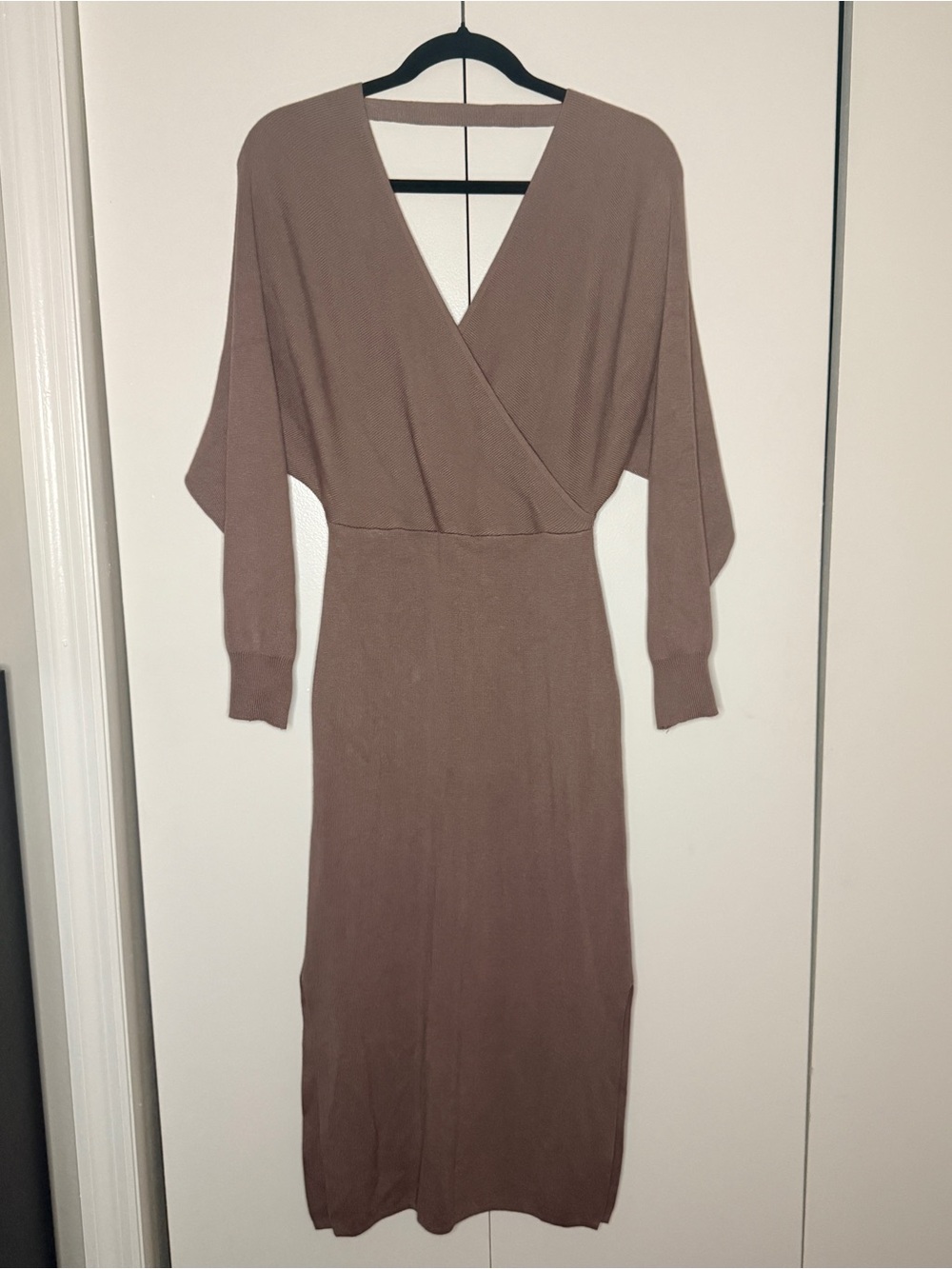 Women's Mauve Wrap Knit Midi Dress